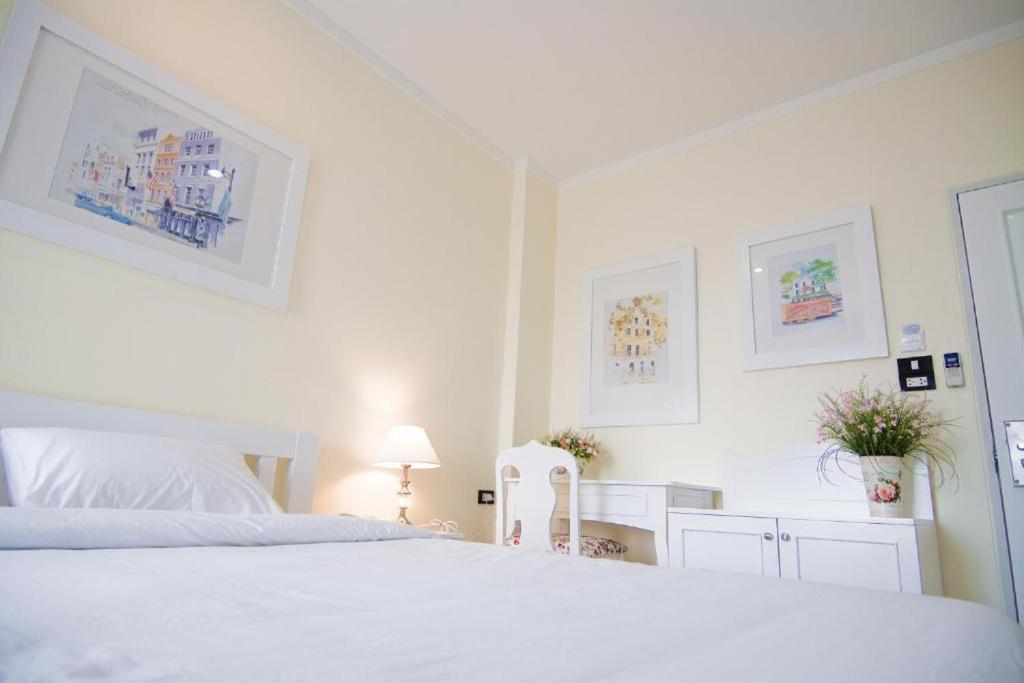 Boonsiri Boutique Hotel Sisaket Eksteriør billede